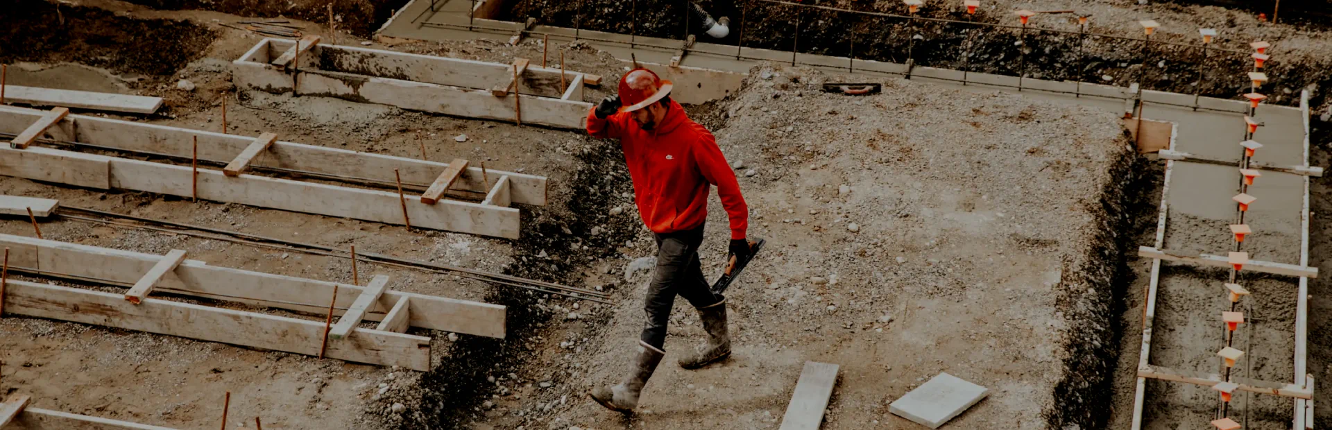 commercial breadcrumb hero